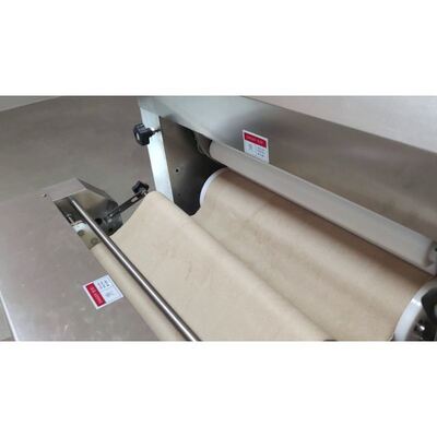 購入 全粒フレークトッピングシステムを備えたターンキー産業用サンドイッチパンライン オンライン製造